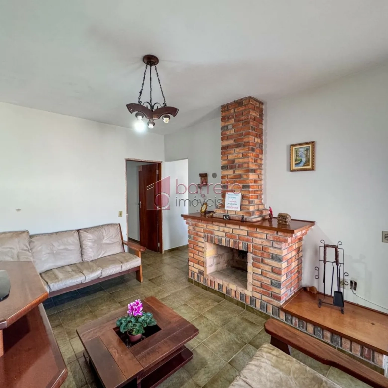 CASA SOBRADO COM 04 DORMITÓRIOS À VENDA NO BAIRRO JARDIM DAS CARPAS – JUNDIAÍ/SP
