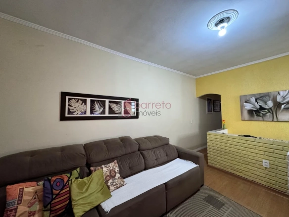 CASA SOBRADO COM 03 DORMITÓRIOS À VENDA NO BAIRRO JARDIM ESTÁDIO – JUNDIAÍ/SP