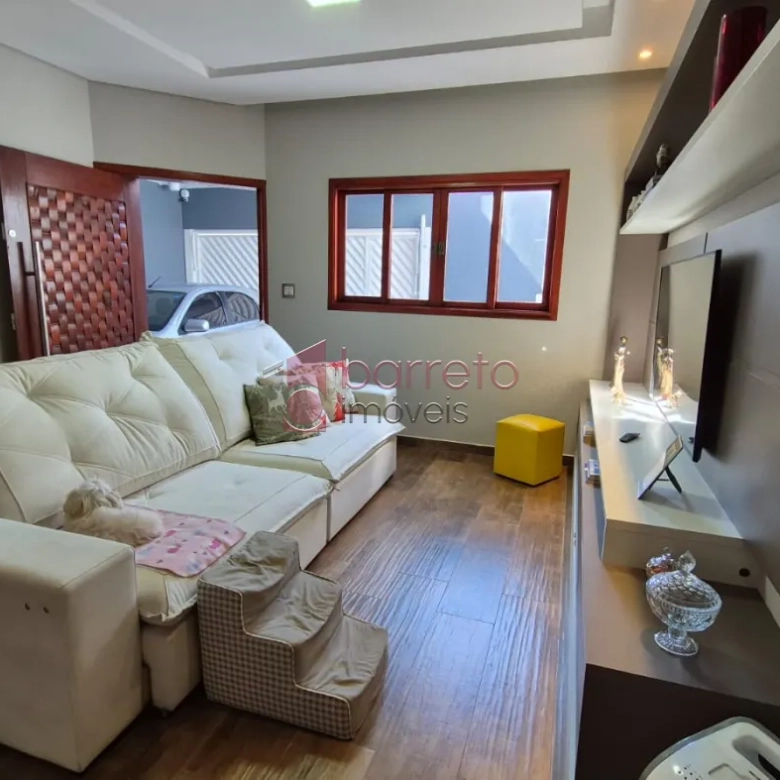 CASA À VENDA NO JARDIM MARAMBAIA EM JUNDIAÍ/SP