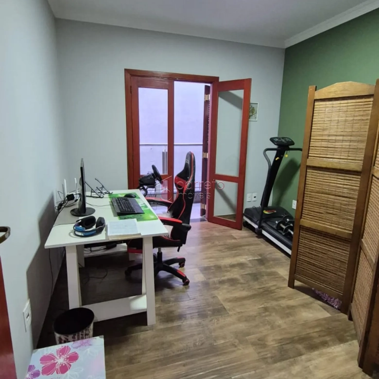 CASA À VENDA NO JARDIM MARAMBAIA EM JUNDIAÍ/SP