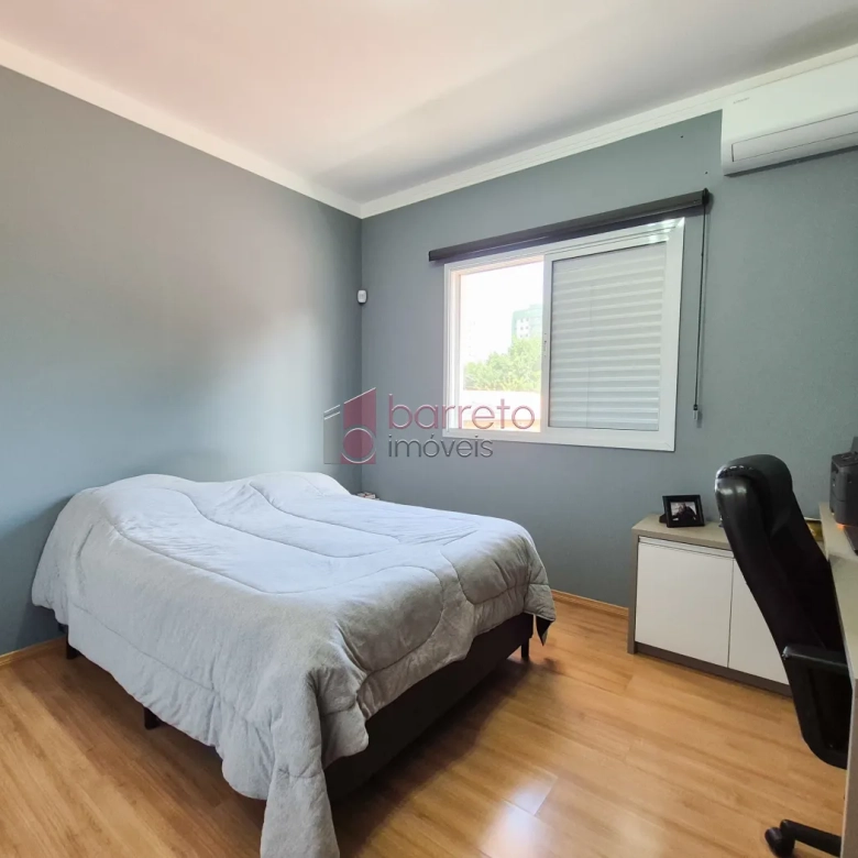 SOBRADO À VENDA NO JARDIM SANTA ADELAIDE EM JUNDIAÍ/SP