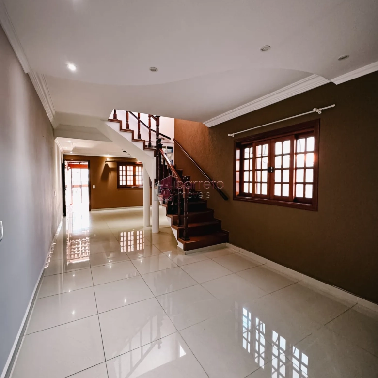 SOBRADO À VENDA NO BAIRRO CIDADE JARDIM I – JUNDIAÍ/SP