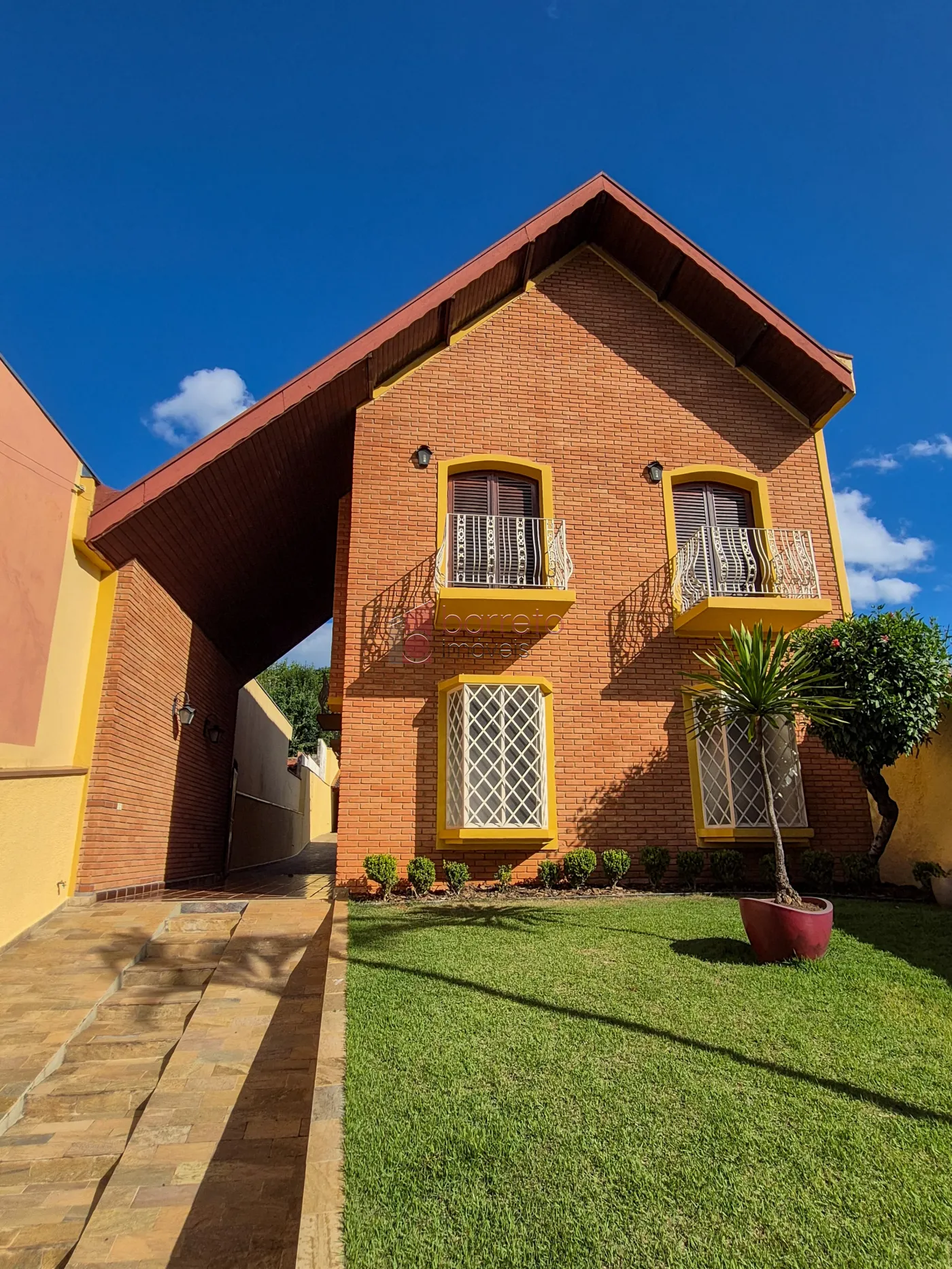 SOBRADO À VENDA NO JARDIM PACAEMBU EM JUNDIAÍ/SP