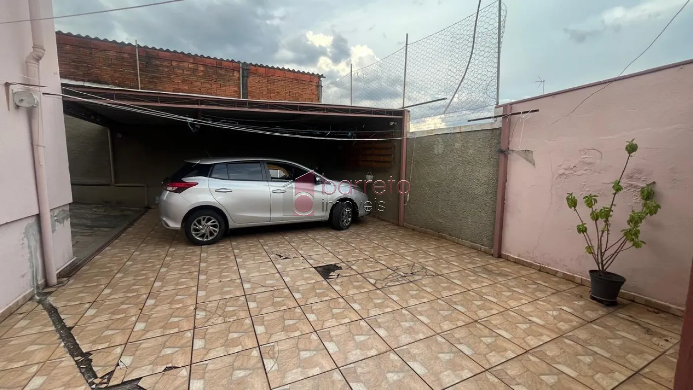 CASA À VENDA NO JARDIM ESTÁDIO – JUNDIAÍ/SP