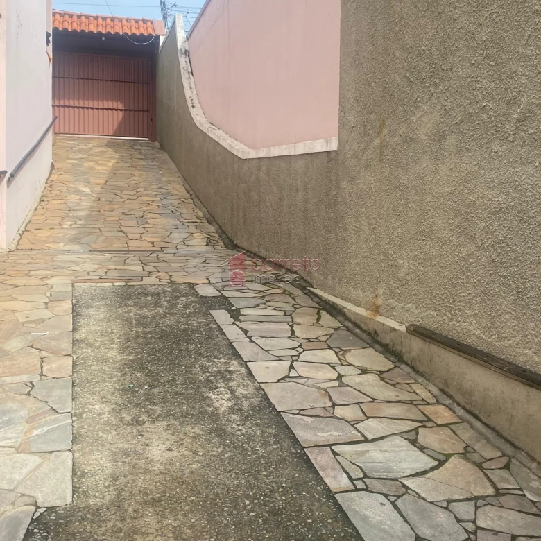 CASA À VENDA NO JARDIM ESTÁDIO – JUNDIAÍ/SP