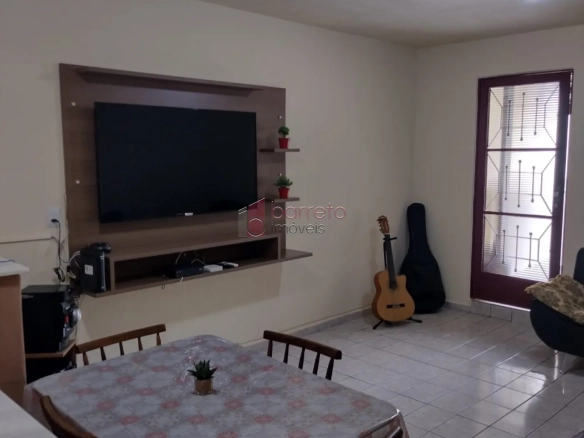 CASA À VENDA NO JARDIM MESSINA EM JUNDIAÍ/SP