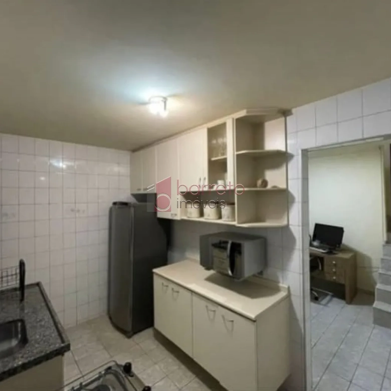 CASA À VENDA NO JARDIM MESSINA EM JUNDIAÍ/SP