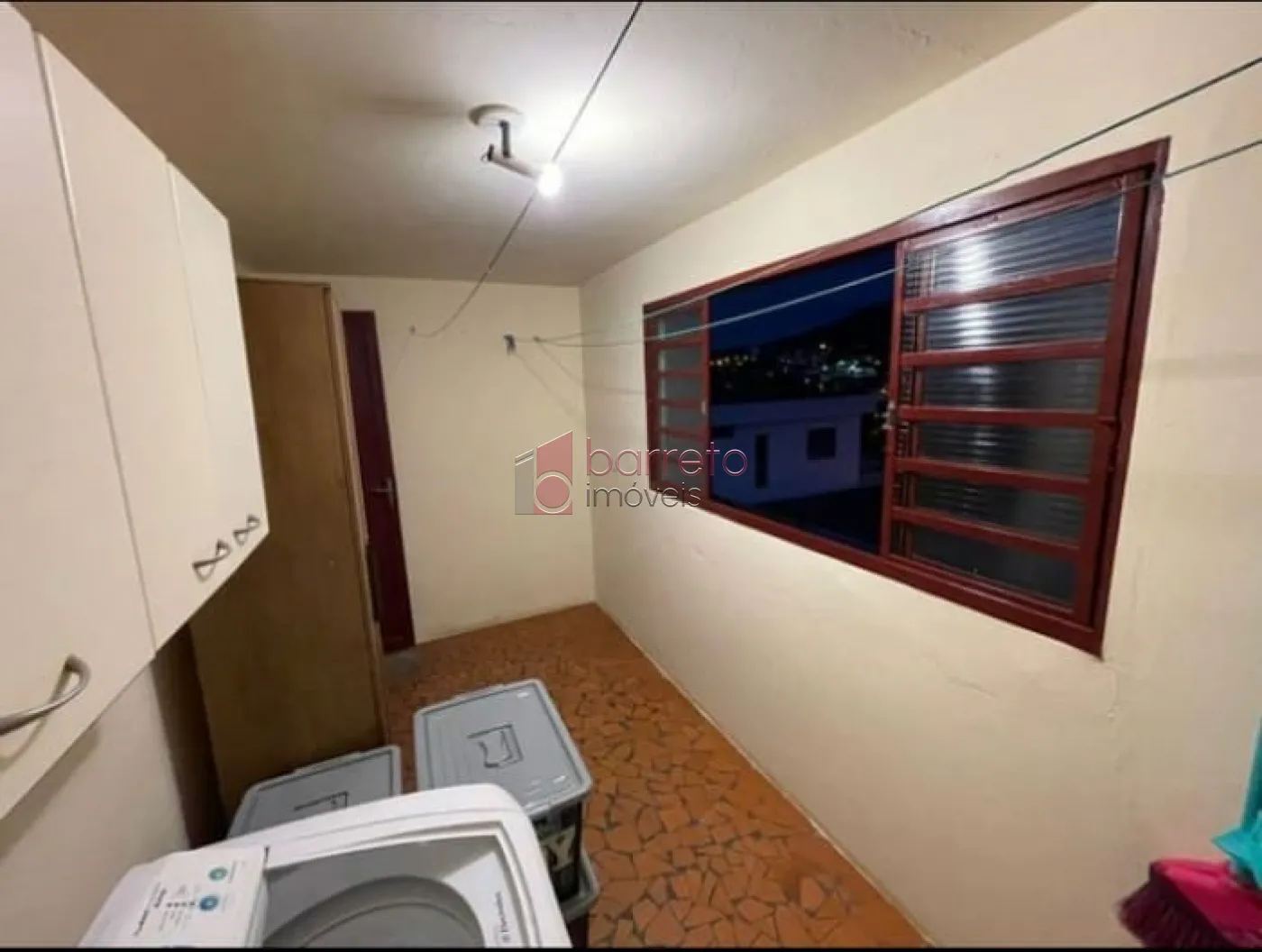 CASA À VENDA NO JARDIM MESSINA EM JUNDIAÍ/SP