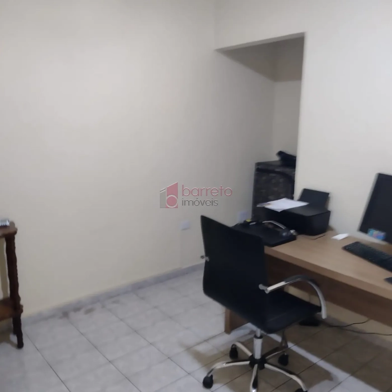 CASA À VENDA NO JARDIM MESSINA EM JUNDIAÍ/SP