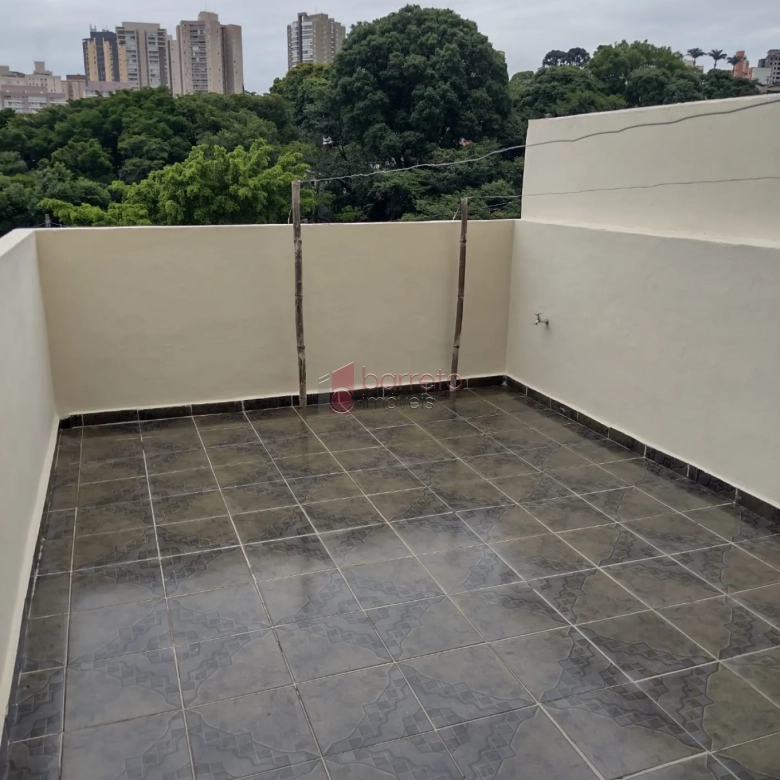 CASA À VENDA NO JARDIM MESSINA EM JUNDIAÍ/SP