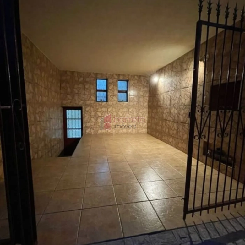 CASA À VENDA NO JARDIM MESSINA EM JUNDIAÍ/SP