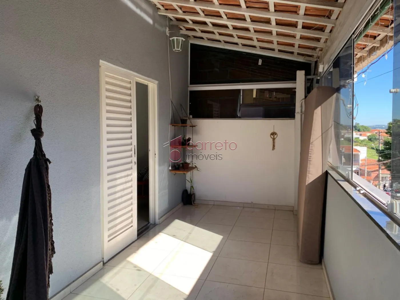 SOBRADO PARA VENDA E LOCAÇÃO NO BAIRRO TULIPAS – JUNDIAÍ/SP