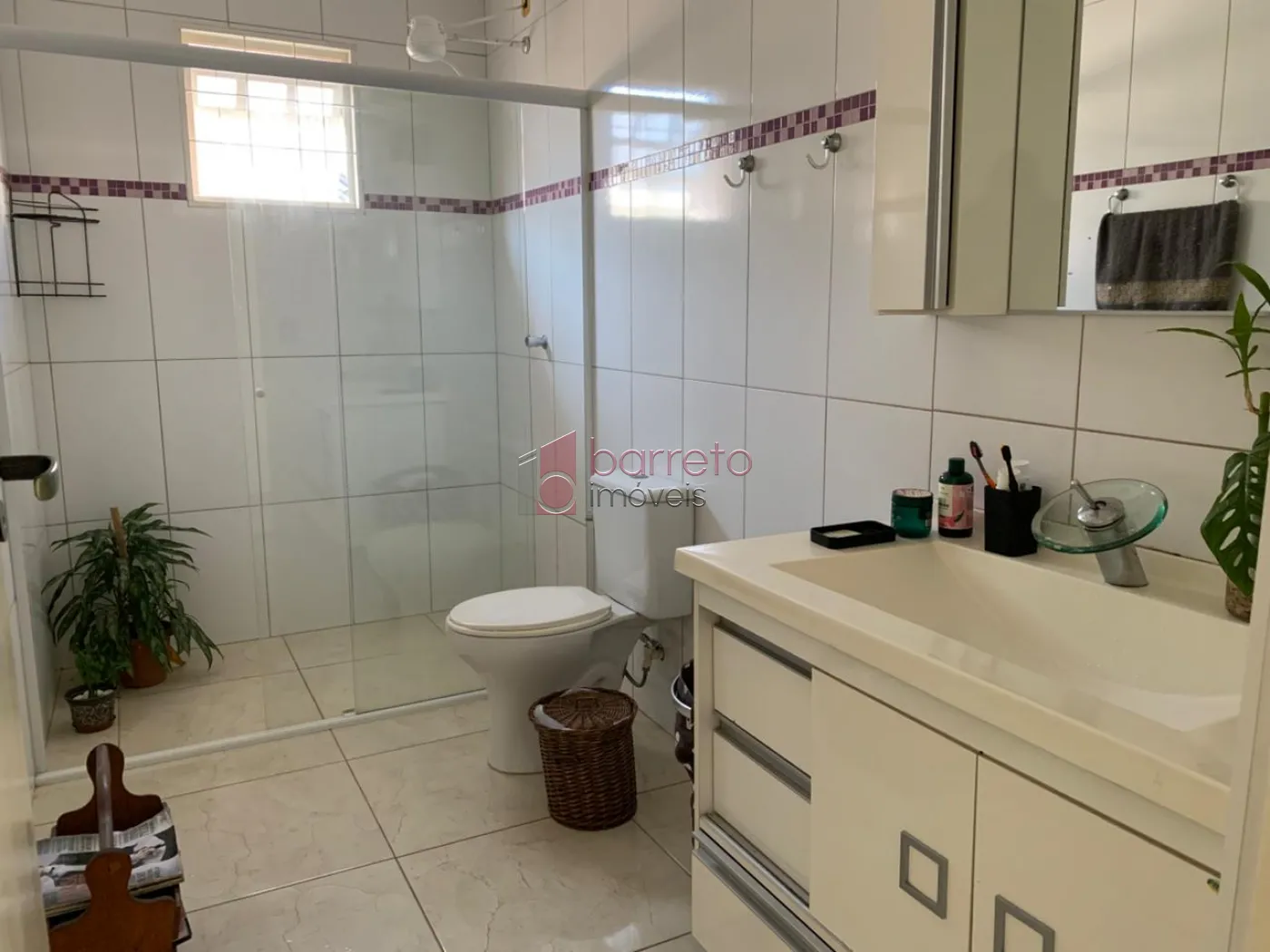 SOBRADO PARA VENDA E LOCAÇÃO NO BAIRRO TULIPAS – JUNDIAÍ/SP