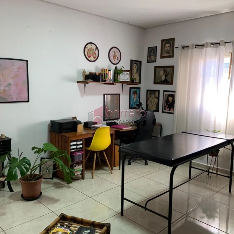 SOBRADO PARA VENDA E LOCAÇÃO NO BAIRRO TULIPAS – JUNDIAÍ/SP