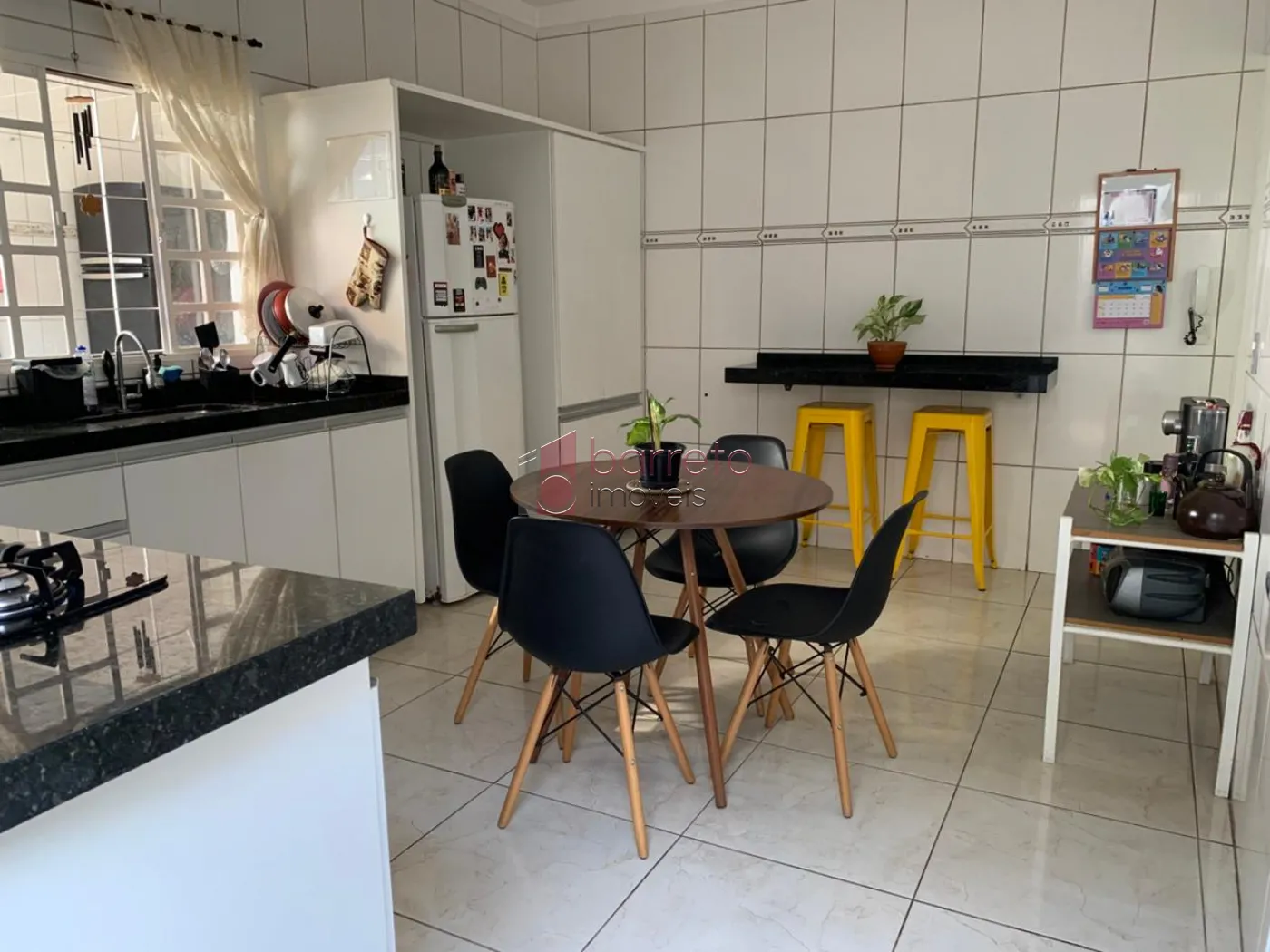 SOBRADO PARA VENDA E LOCAÇÃO NO BAIRRO TULIPAS – JUNDIAÍ/SP