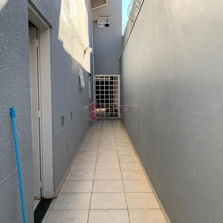 SOBRADO PARA VENDA E LOCAÇÃO NO BAIRRO TULIPAS – JUNDIAÍ/SP