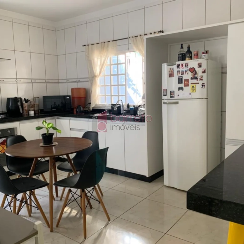 SOBRADO PARA VENDA E LOCAÇÃO NO BAIRRO TULIPAS – JUNDIAÍ/SP