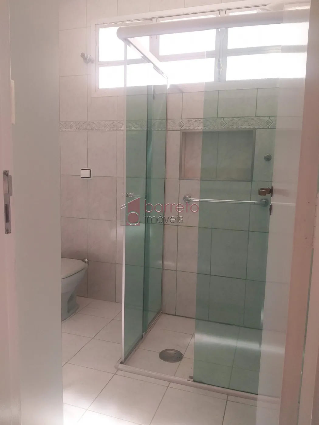 SOBRADO COM EDÍCULA PARA VENDA E LOCAÇÃO NO BAIRRO VILA SANTANA II – JUNDIAÍ/SP