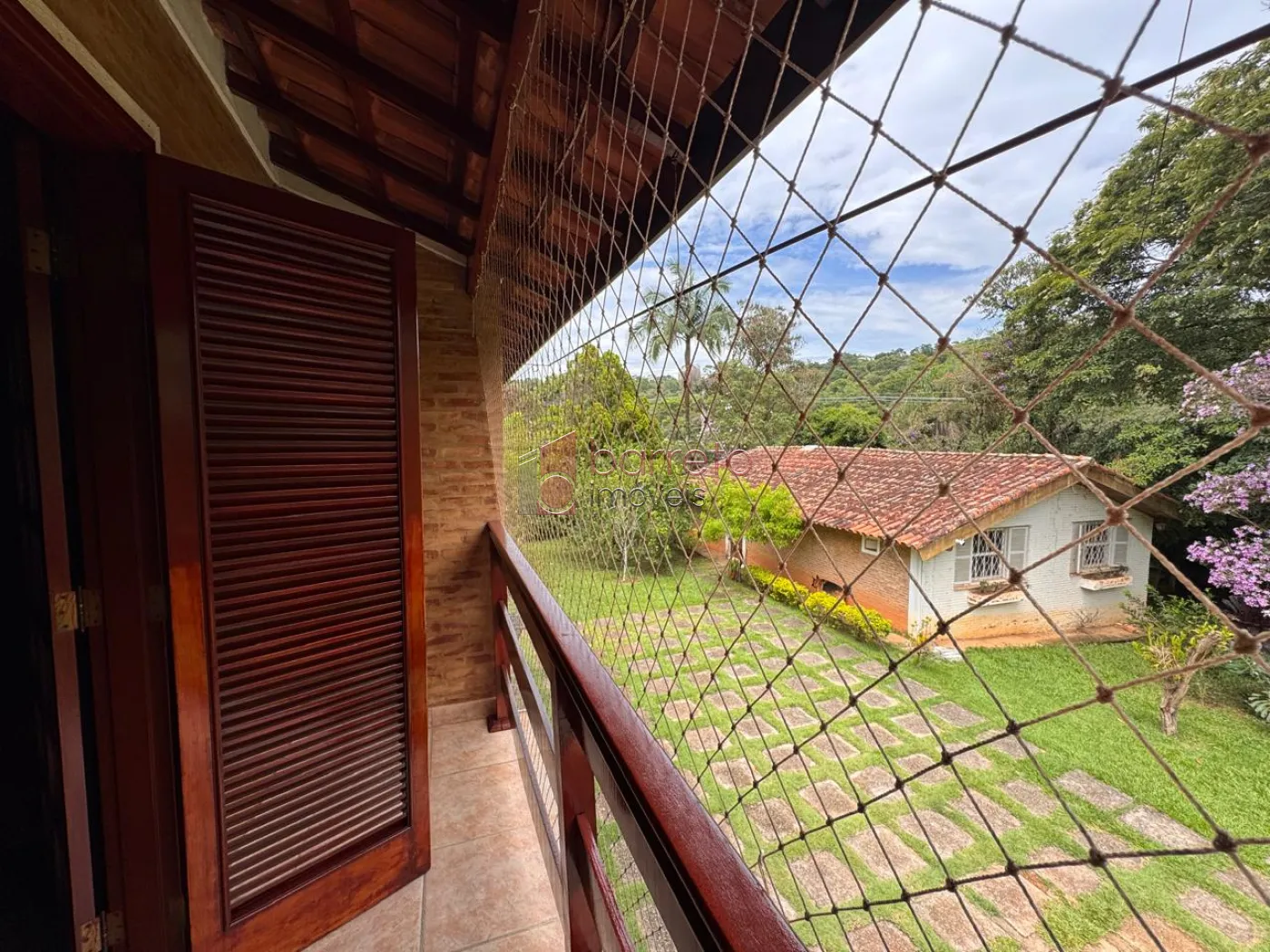 CHÁCARA COM 04 SUÍTES À VENDA NO BAIRRO CAXAMBU – JUNDIAÍ/SP