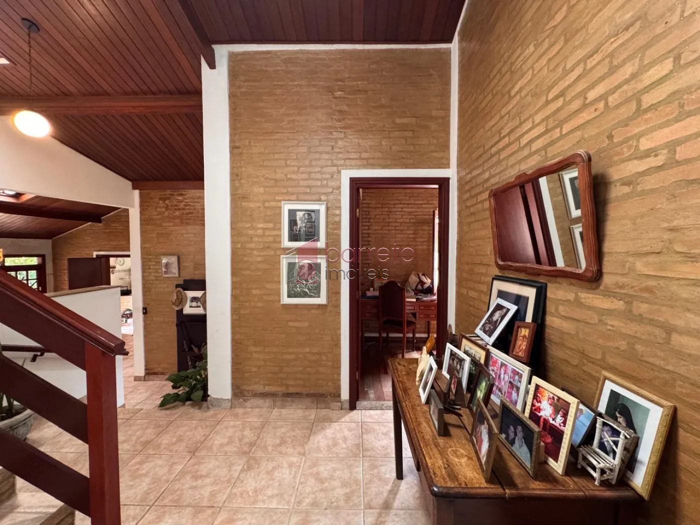 CHÁCARA COM 04 SUÍTES À VENDA NO BAIRRO CAXAMBU – JUNDIAÍ/SP