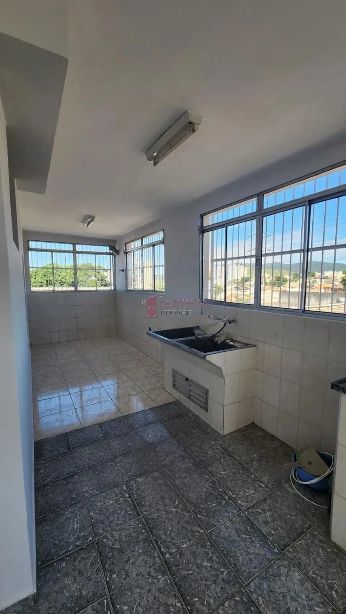 PRÉDIO COMERCIAL PARA VENDA NO BAIRRO ANHANGABAÚ – JUNDIAÍ/SP