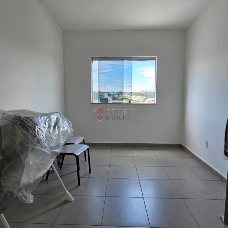 PRÉDIO COMERCIAL COM EDÍCULA NO CENTRO – JUNDIAÍ/SP
