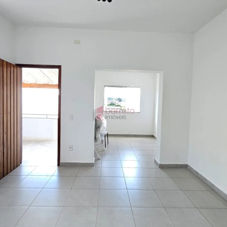 PRÉDIO COMERCIAL COM EDÍCULA NO CENTRO – JUNDIAÍ/SP