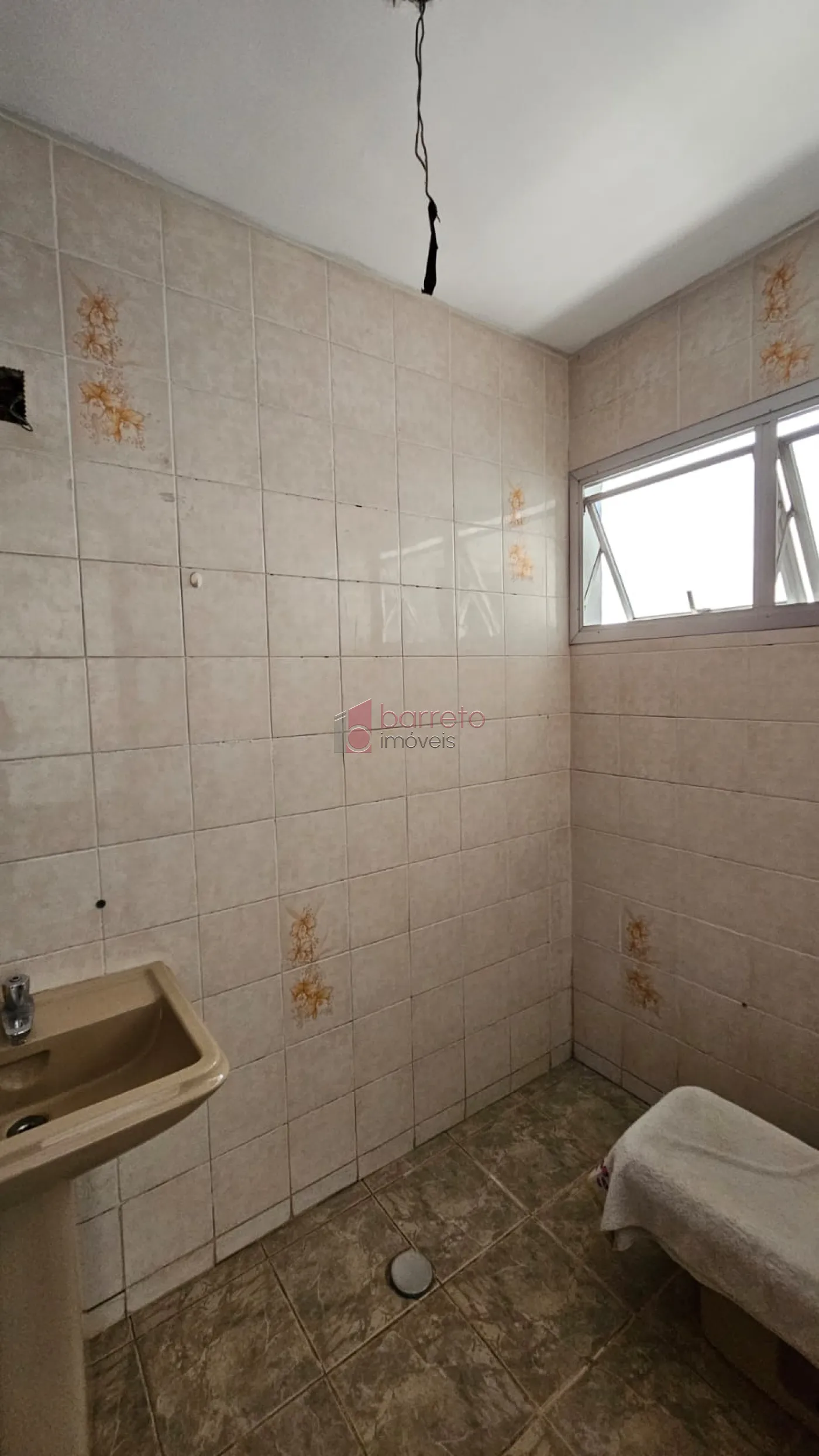 PRÉDIO COMERCIAL COM EDÍCULA NO CENTRO – JUNDIAÍ/SP