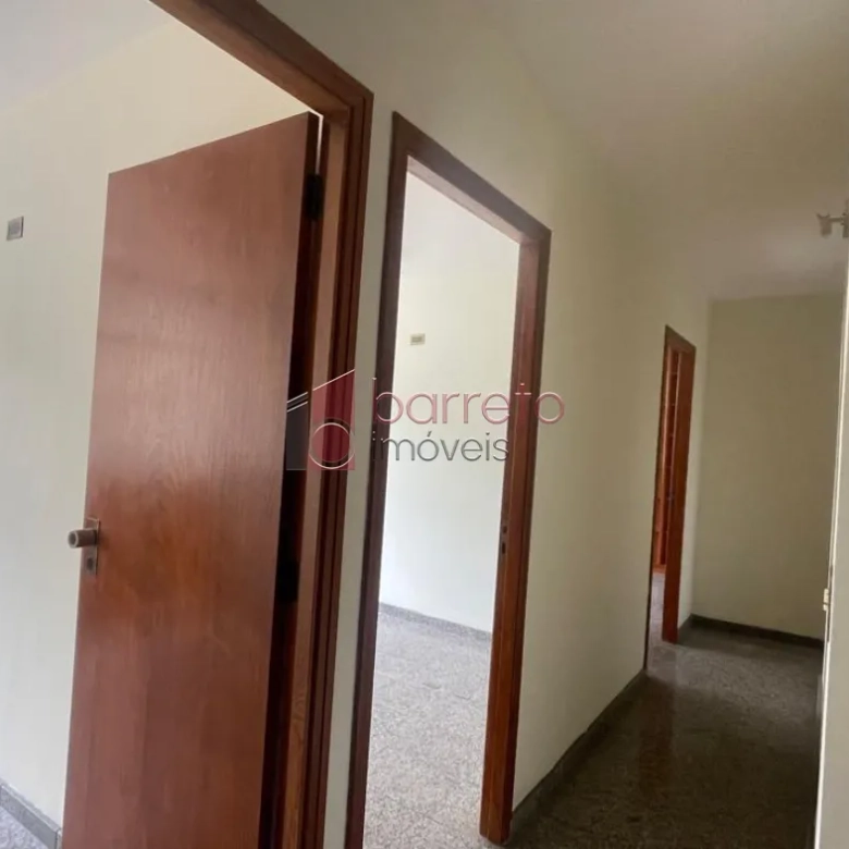 SALA À VENDA NO EDIFÍCIO SANTO IVO – JUNDIAÍ/SP