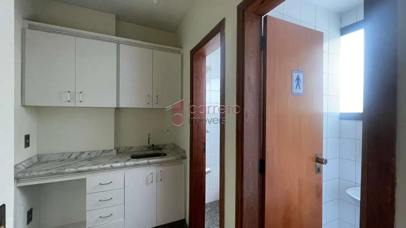 SALA À VENDA NO EDIFÍCIO SANTO IVO – JUNDIAÍ/SP