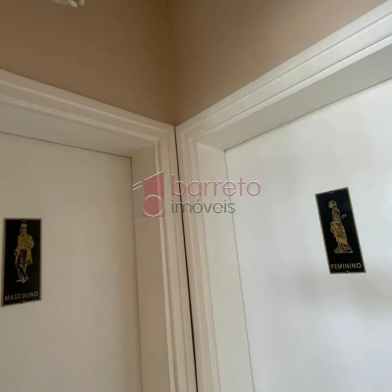 SALA À VENDA NO EDIFÍCIO SANTO IVO – JUNDIAÍ/SP