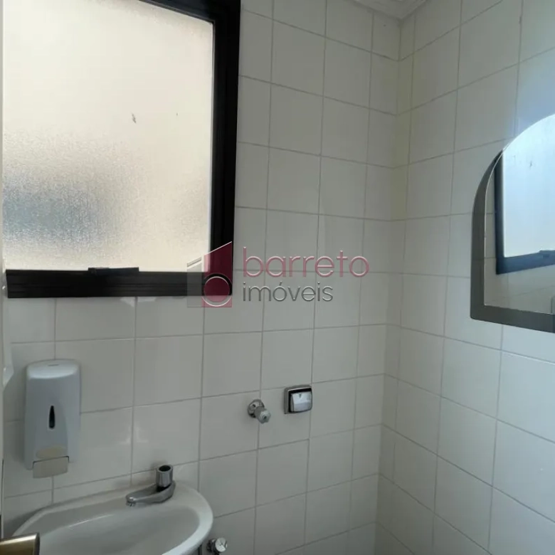 SALA À VENDA NO EDIFÍCIO SANTO IVO – JUNDIAÍ/SP