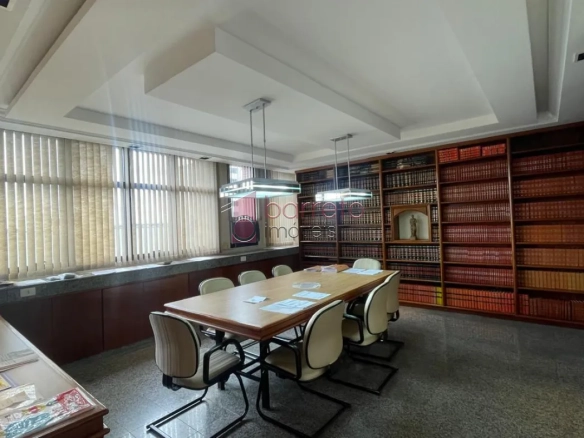 SALA À VENDA NO EDIFÍCIO SANTO IVO – JUNDIAÍ/SP