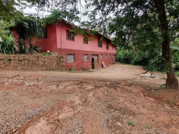 SALÃO COMERCIAL À VENDA NAS IMEDIAÇÕES DO BAIRRO ENGORDADOURO – JUNDIAÍ/SP