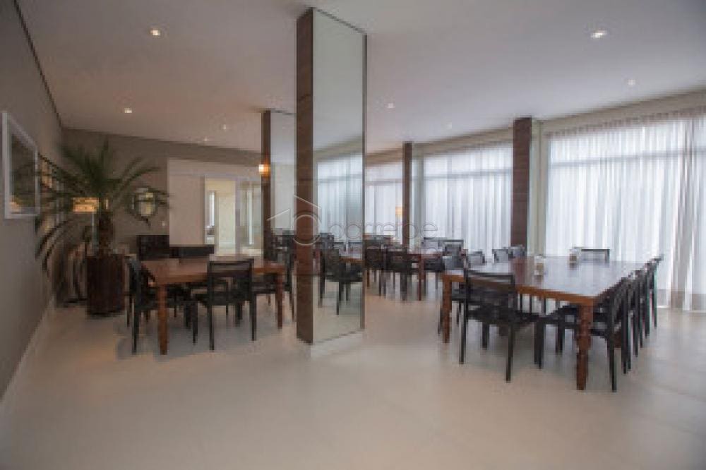 APARTAMENTO COM 04 SUÍTES À VENDA E LOCAÇÃO NO CONDOMÍNIO GIVERNY – JUNDIAÍ/SP