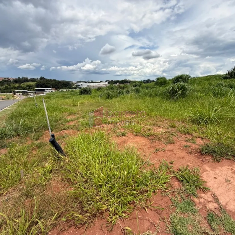 TERRENO À VENDA NO CONDOMÍNIO APPLAUSI VILLAGGIO ENGORDADOURO EM JUNDIAÍ/SP