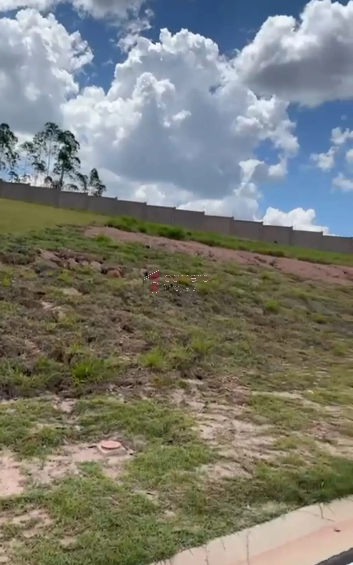 TERRENO À VENDA NO CONDOMÍNIO TAMBORÉ – JUNDIAÍ/SP