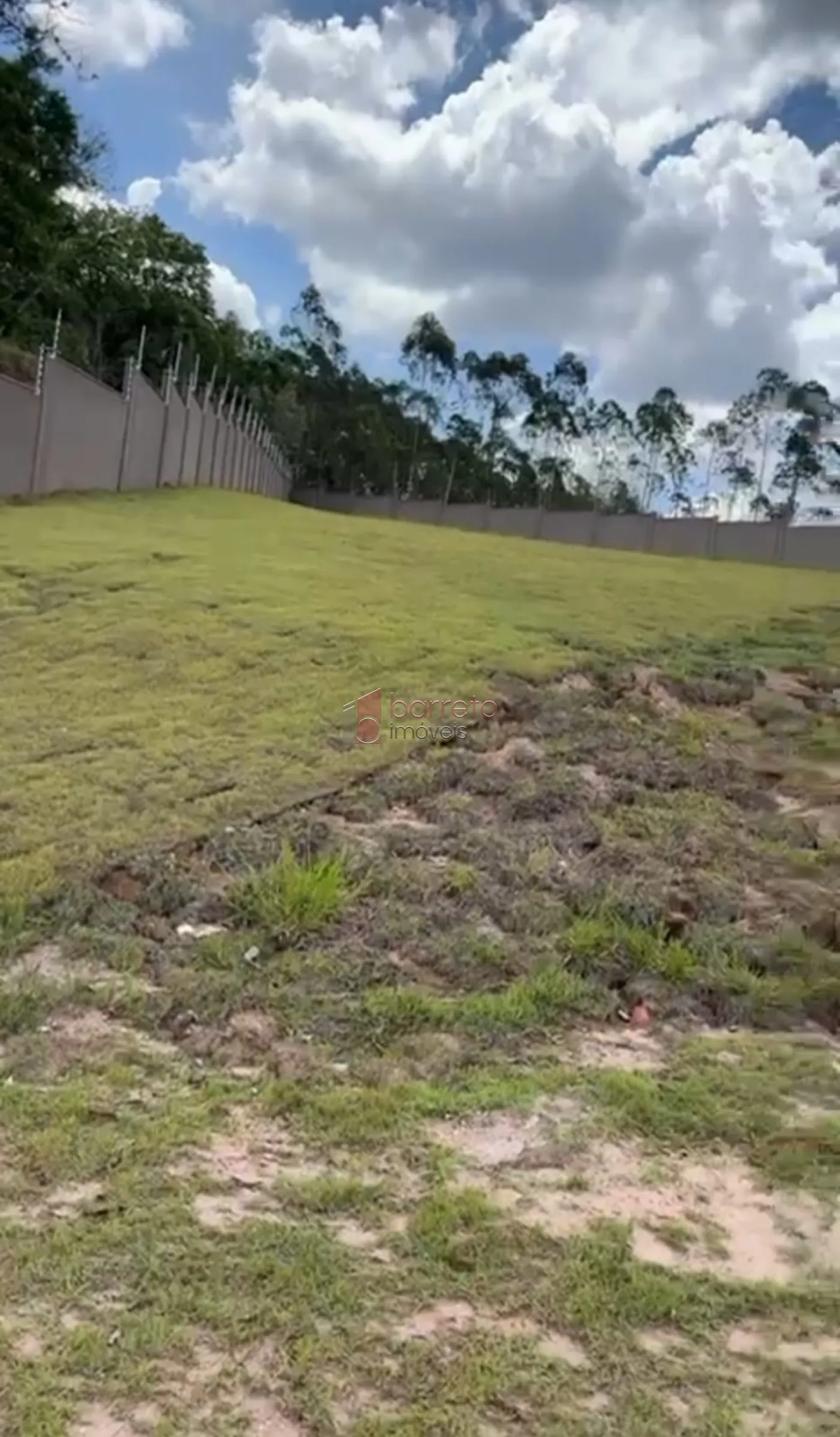 TERRENO À VENDA NO CONDOMÍNIO TAMBORÉ – JUNDIAÍ/SP