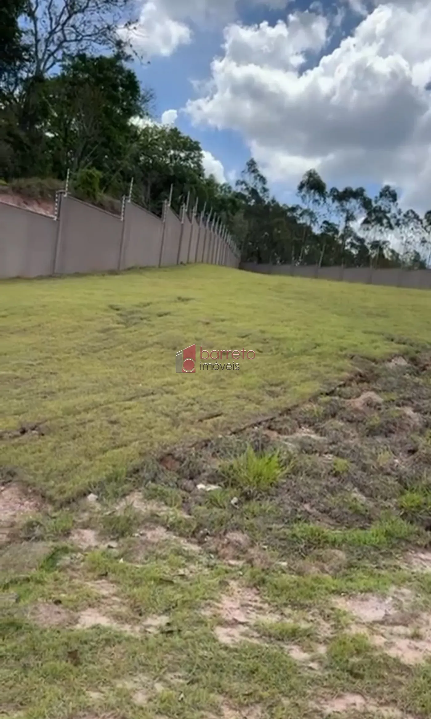 TERRENO À VENDA NO CONDOMÍNIO TAMBORÉ – JUNDIAÍ/SP