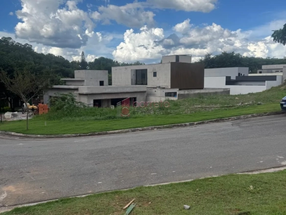 TERRENO À VENDA NO CONDOMÍNIO VILLA GIARDINO EM JUNDIAÍ/SP