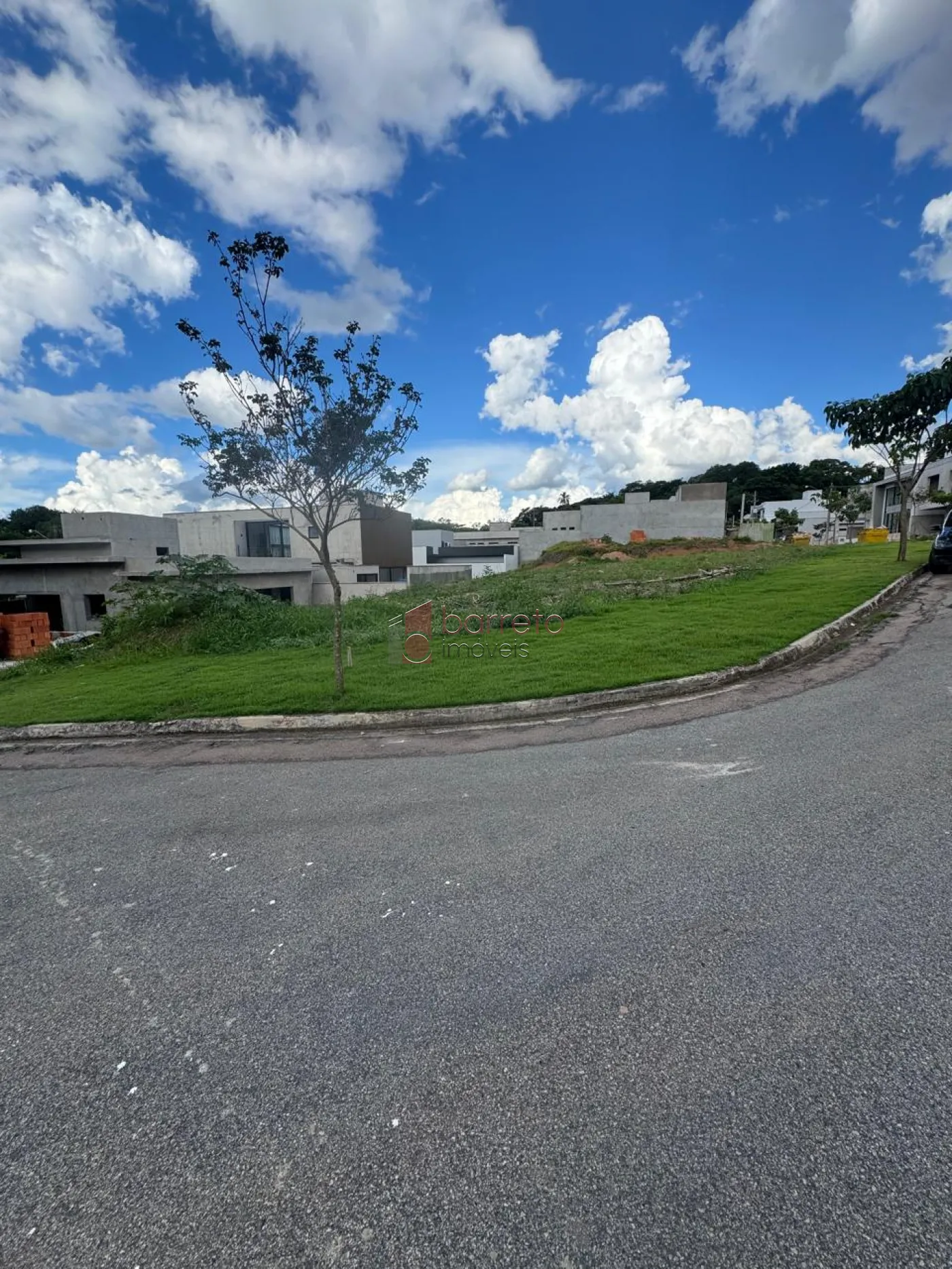 TERRENO À VENDA NO CONDOMÍNIO VILLA GIARDINO EM JUNDIAÍ/SP