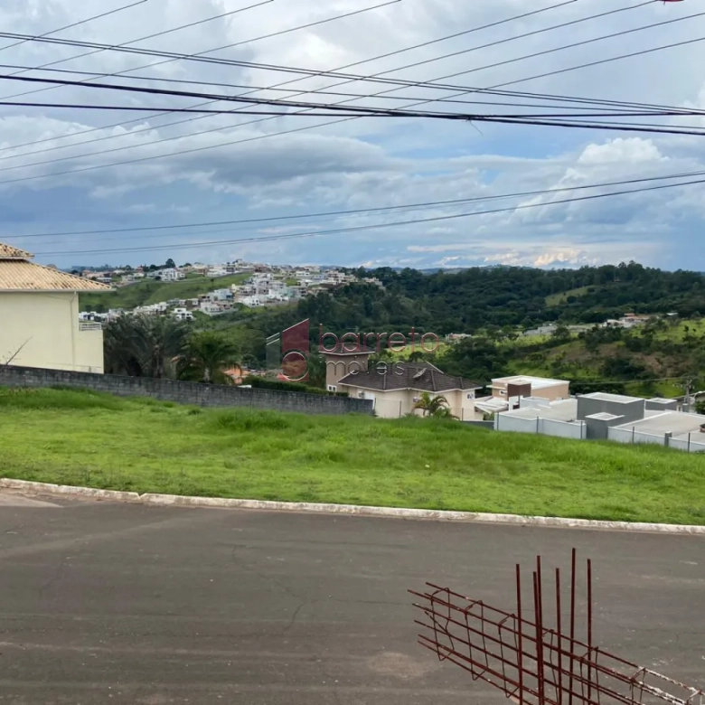 TERRENO À VENDA NO CONDOMÍNIO PORTAL DA COLINA EM JUNDIAÍ/SP