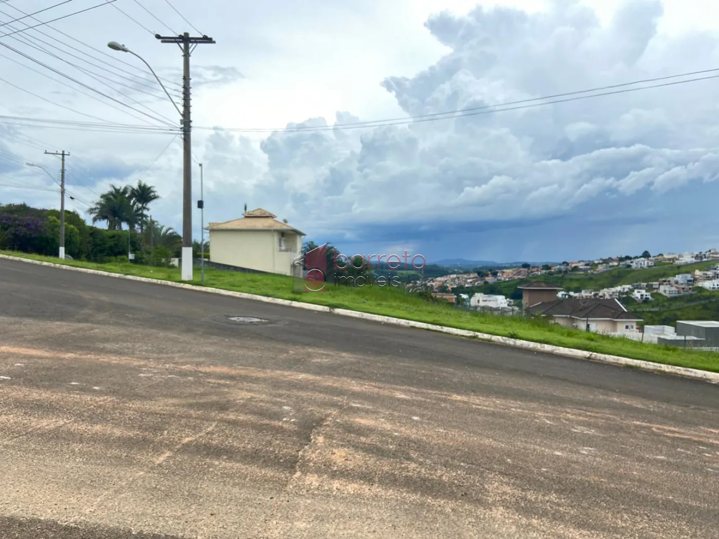 TERRENO À VENDA NO CONDOMÍNIO PORTAL DA COLINA EM JUNDIAÍ/SP