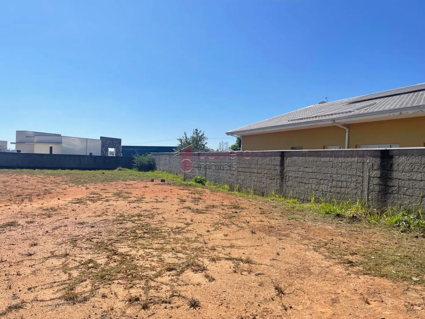 TERRENO DE 1.000 M² À VENDA NO CONDOMÍNIO PORTAL DA COLINA EM JUNDIAÍ/SP