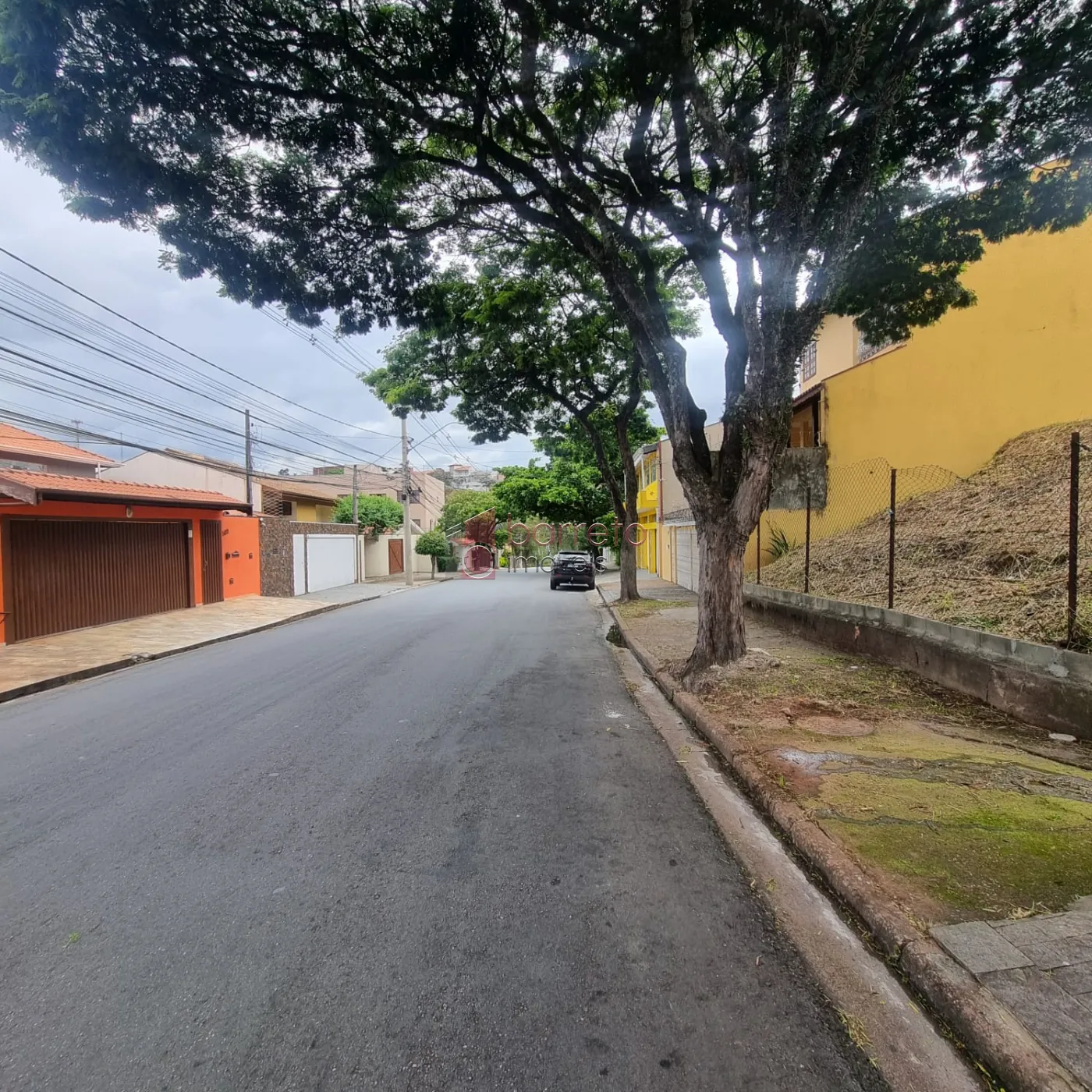 LOTE EM ACLIVE À VENDA NO JARDIM DA FONTE – JUNDIAÍ/SP