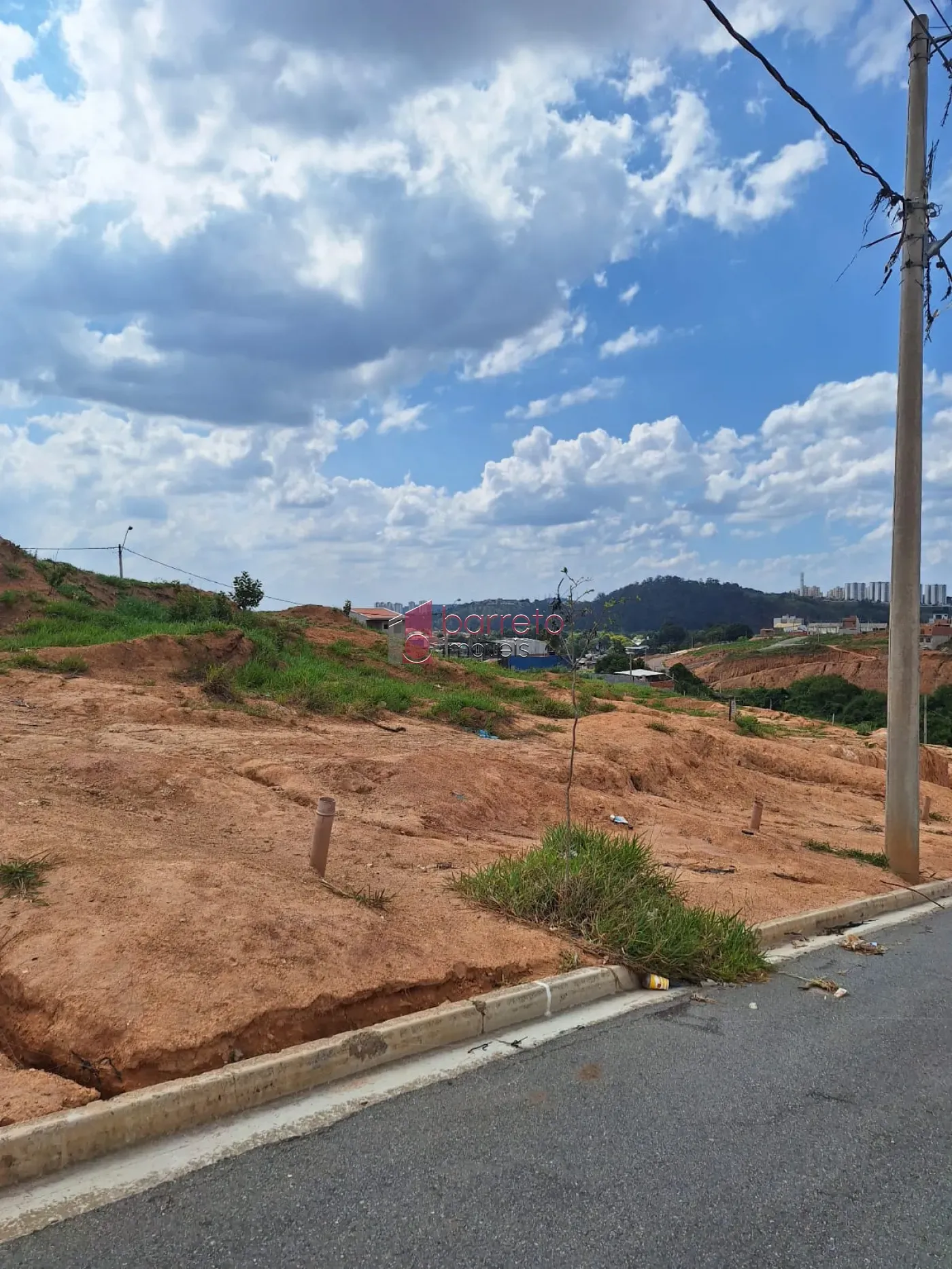 TERRENO À VENDA NO PARQUE PETROPOLIS – VÁRZEA PAULISTA/SP
