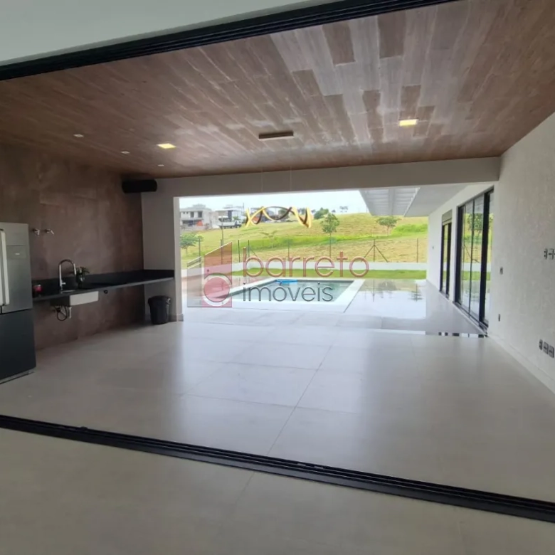CASA TÉRREA À VENDA NO CONDOMINIO RESERVA SANTA MÔNICA EM ITUPEVA/SP