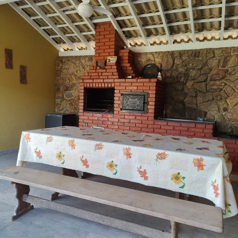 CASA TÉRREA MOBILIADA PARA VENDA E LOCAÇÃO NO CONDOMÍNIO JARDIM DO RIBEIRÃO I – ITUPEVA/SP