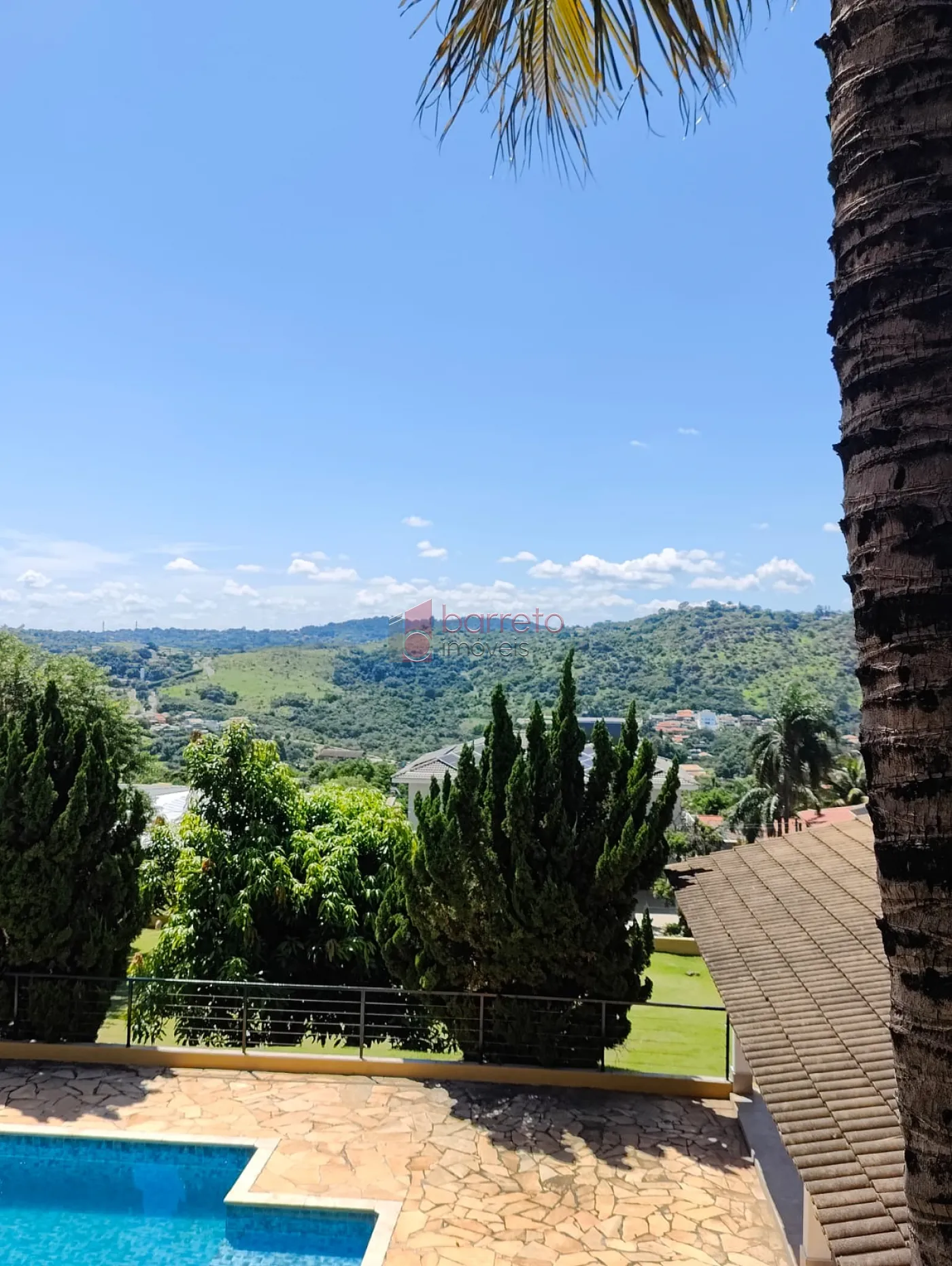CASA TÉRREA MOBILIADA PARA VENDA E LOCAÇÃO NO CONDOMÍNIO JARDIM DO RIBEIRÃO I – ITUPEVA/SP