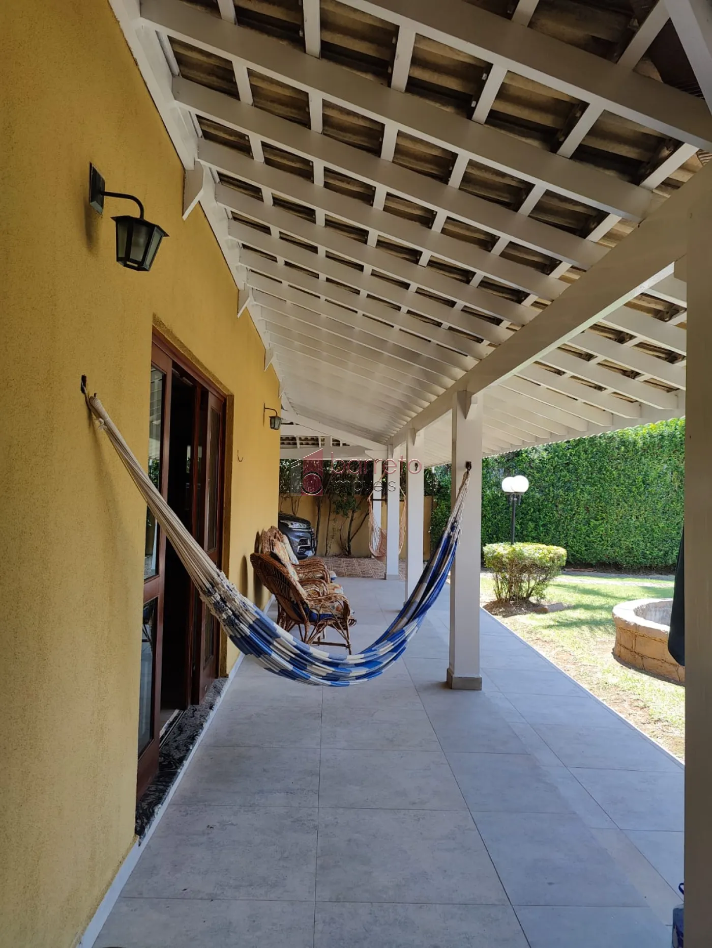 CASA TÉRREA MOBILIADA PARA VENDA E LOCAÇÃO NO CONDOMÍNIO JARDIM DO RIBEIRÃO I – ITUPEVA/SP
